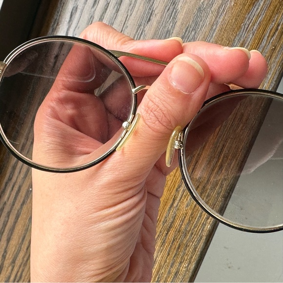 Prada shades - SPR51S - Picture 5 of 10